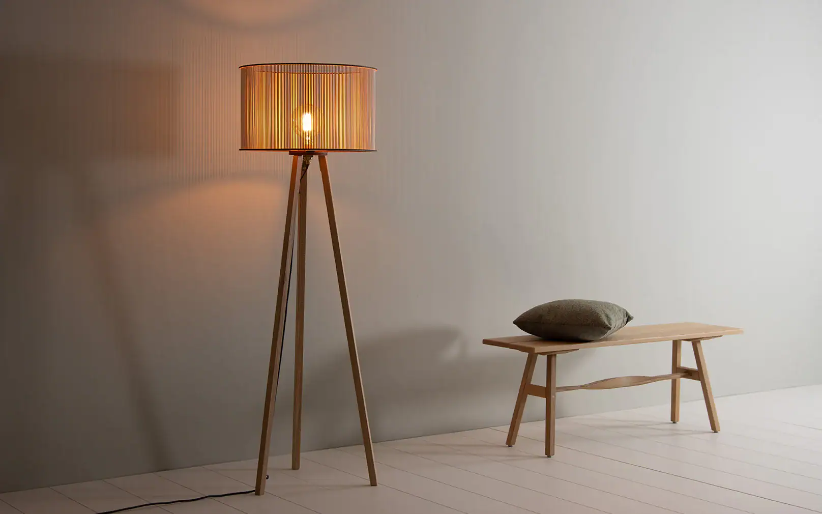Floor Lamp Styles That Fit Every Room and Office