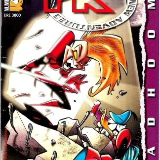 Copertina di fumetto Disney con Topolino e Paperinik in azione, scena di combattimento.