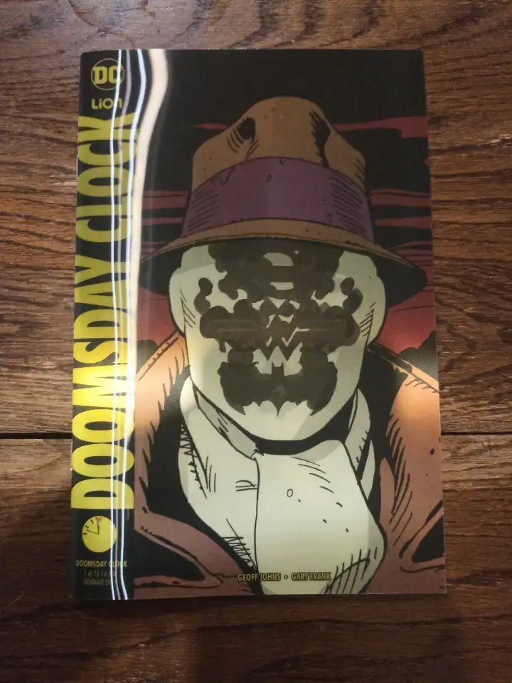 Illustrazione di Doomsday con cappello e faccia fumetto nera.