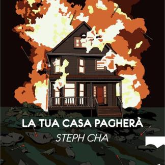 Casa in fiamme con incendio in corso e fumo intenso.