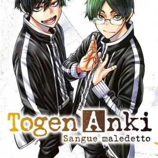 Due ragazzi in divisa style manga, sorriso e atteggiamento cool.