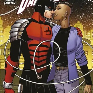 Daredevil e Elektra in copertina del fumetto Marvel "Daredevil" Issue 22, ambientato in una città di notte con skyline.