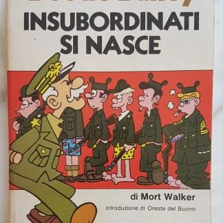 Alt: Copertina del libro Beetle Bailey di Mort Walker con personaggi comic strip in uniforme militare.