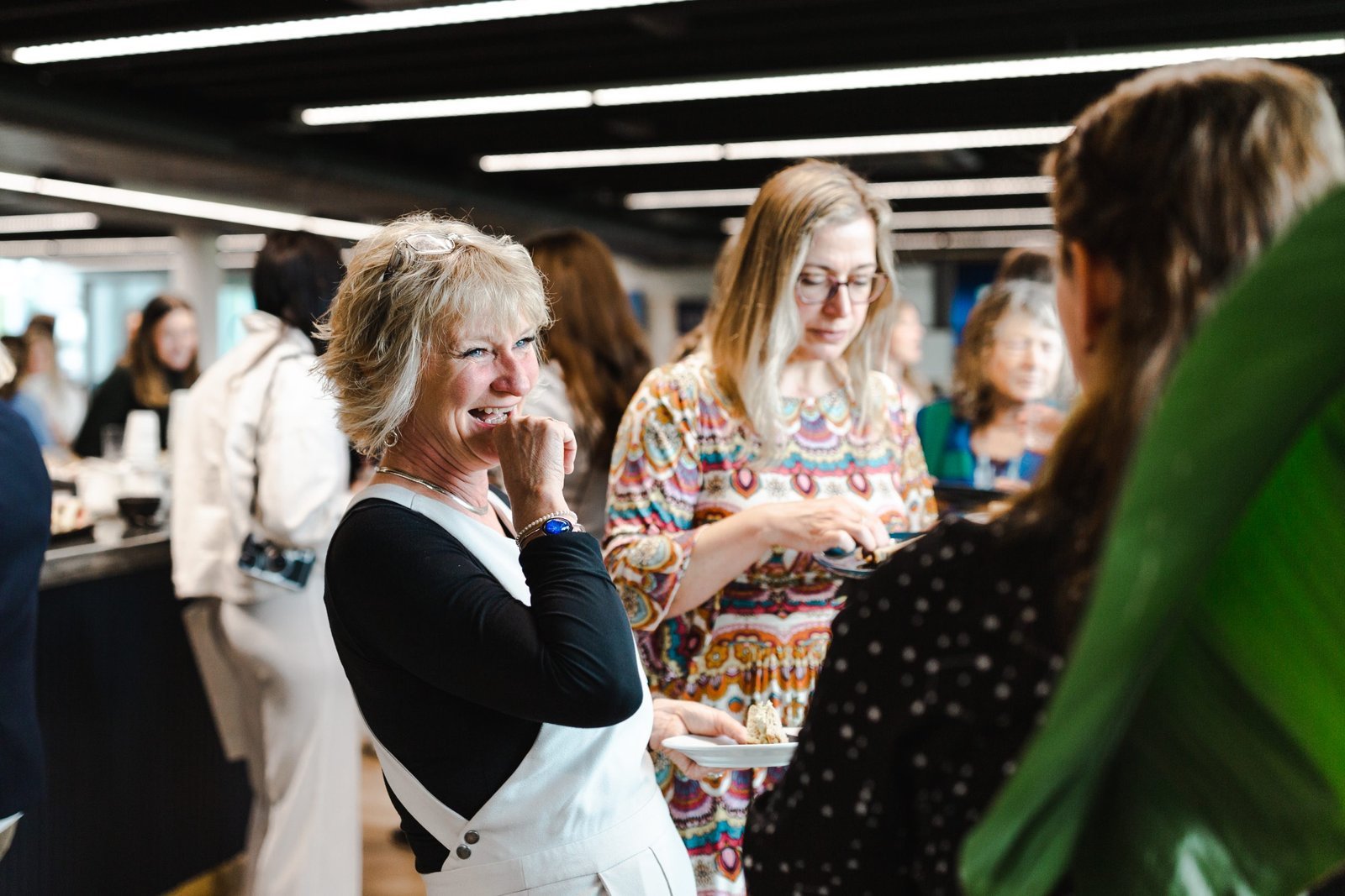 commercial corporate events photographer london uk berkshire - aviation industry pilot networking