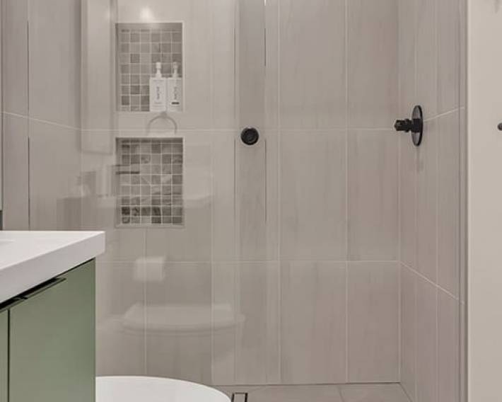 2.5-bathroom-3655_2