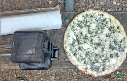 camping frozen pizza ingredients