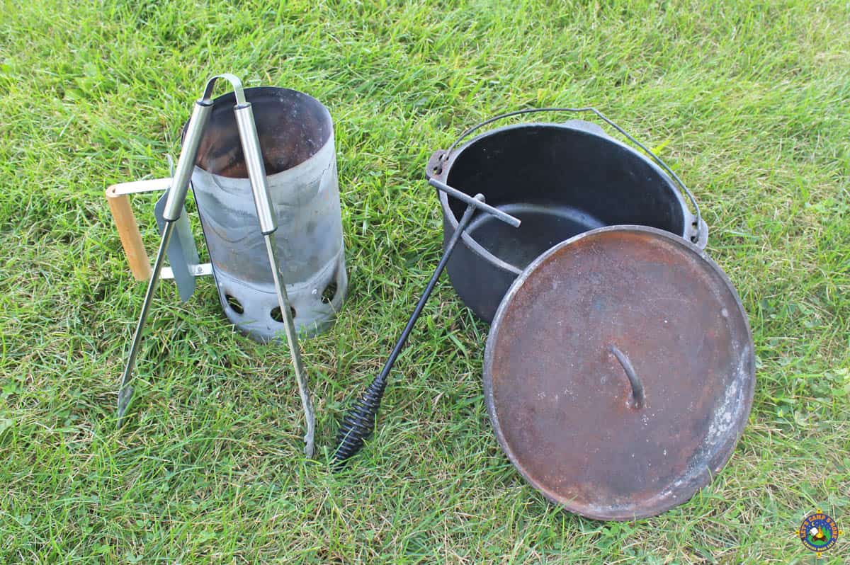 Dutch Oven Cooking Equipment