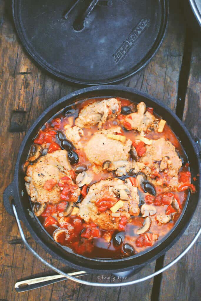 chicken cacciatore in a dutch oven