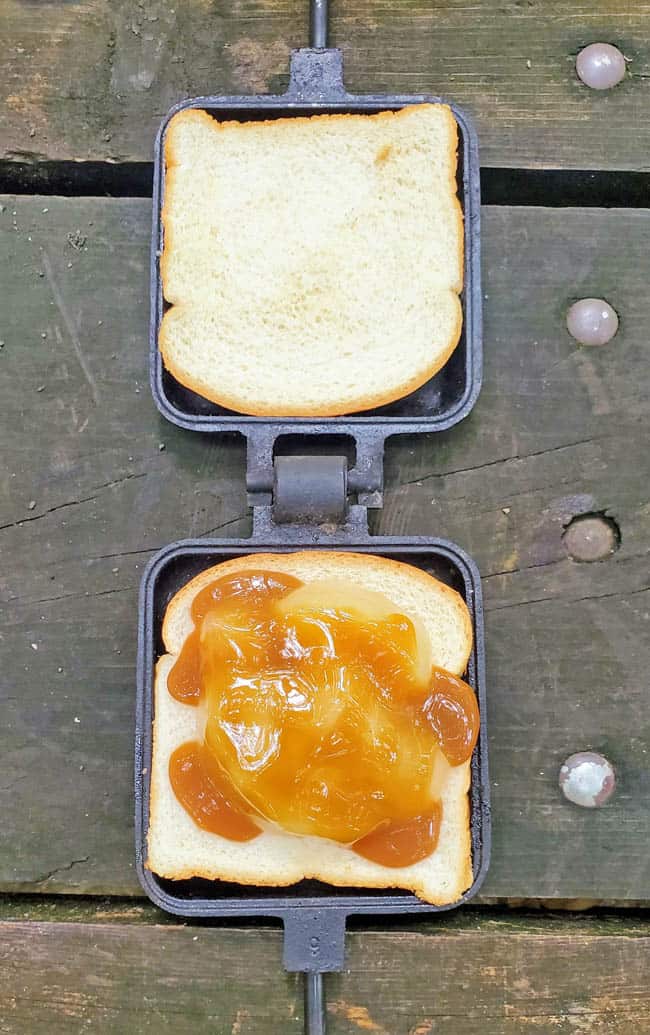 Caramel Apple Pudgy Pie