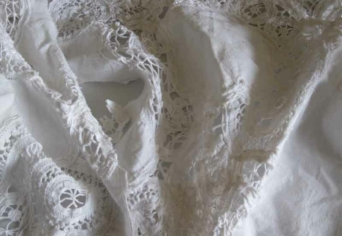 VÁRAKOZÁS GYUFÁVAL