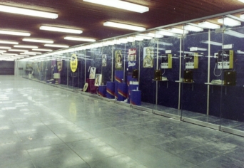 HALLÓ, HALLÓ! 1976