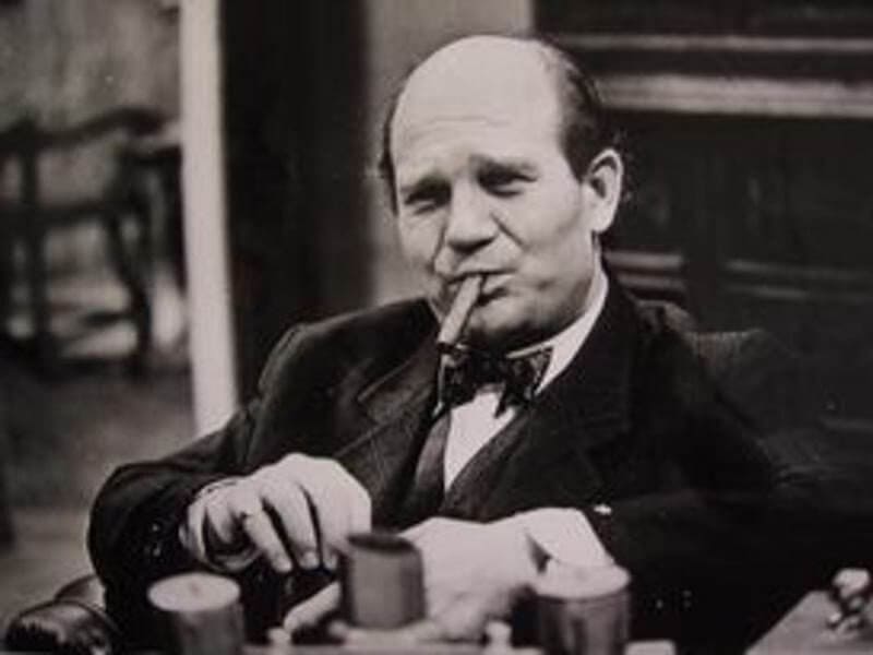 PILLANTÁS A „HÍDRÓL”