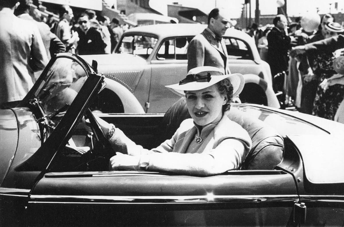 KEZDETBEN VALA A SEBESSÉG