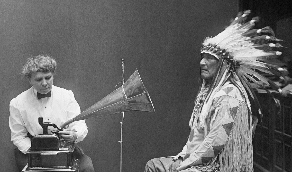 A TECHNOTÓPIA ÉS AZ IROKÉZEK