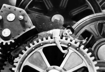 ELSŐ LÉPÉS A KAPITALIZMUSBA