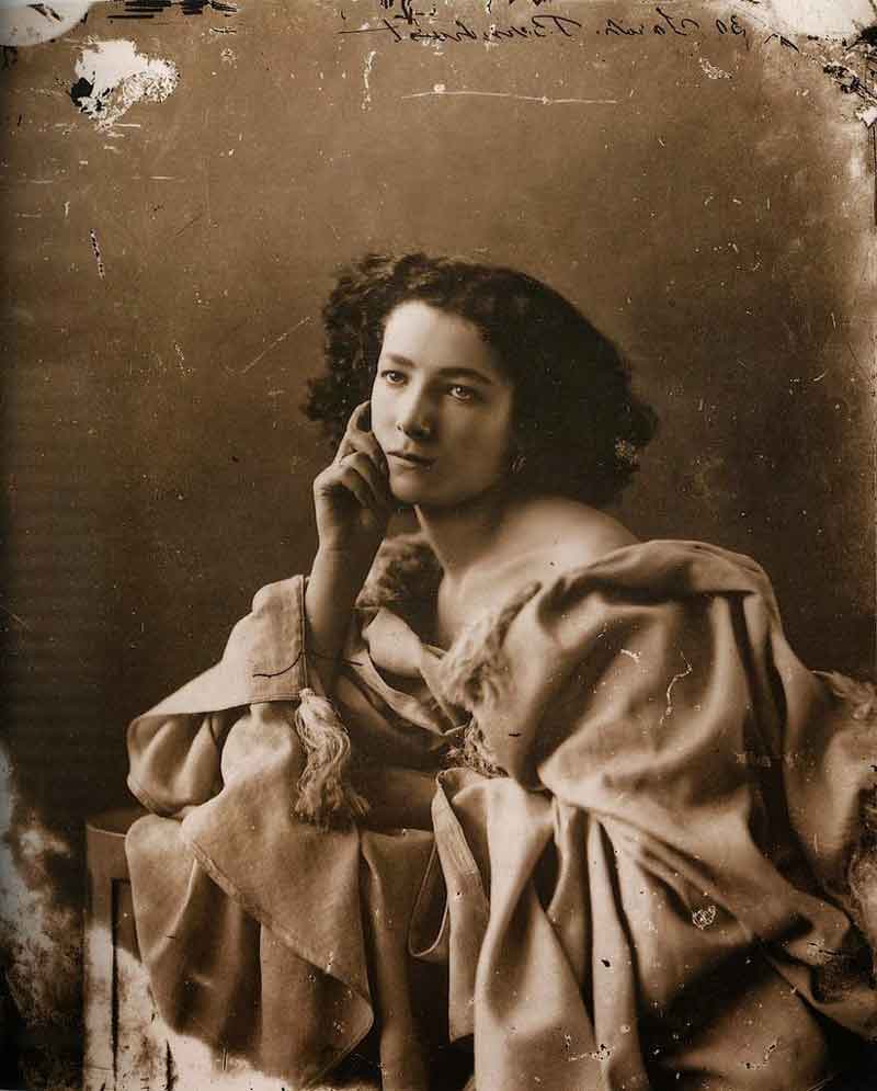 Nadar: Sarah Bernard