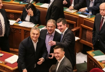 SZÉLJEGYZET A RABSZOLGATÖRVÉNYHEZ