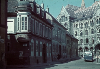 ILLÚZIÓKON TÚL – NOSZTALGIÁKON INNEN