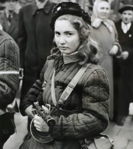 A NŐ MEGTERVEZÉSE