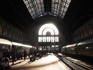 A KELETI