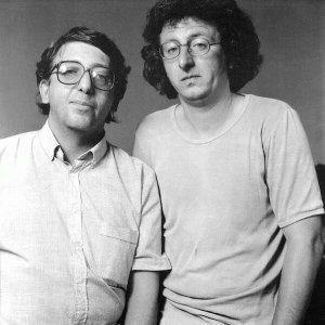 HALAS ISTVÁN FÉNYKÉPE 1985-BŐL: KORNIS MIHÁLY ÉS ESTERHÁZY PÉTER