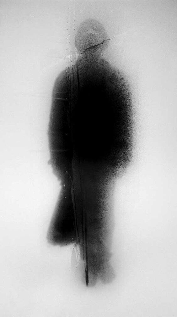 John Batho: Jelenlét és hiány, pinterest.com