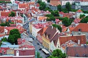 SÁRGA BALLONJÁT FÉNY MASZATOLJA