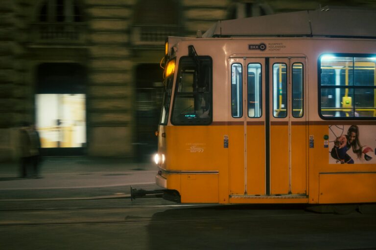 KÖRÚTI METAMORFÓZIS