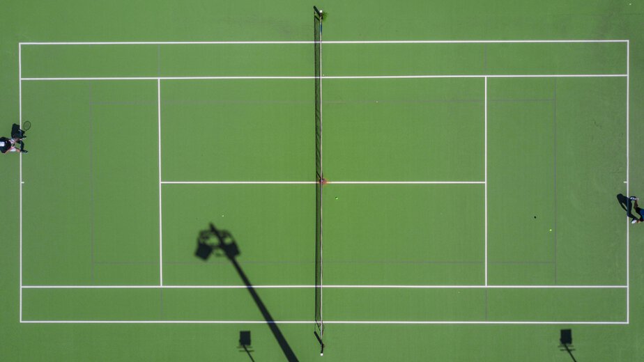 Types of tennis court dimensions