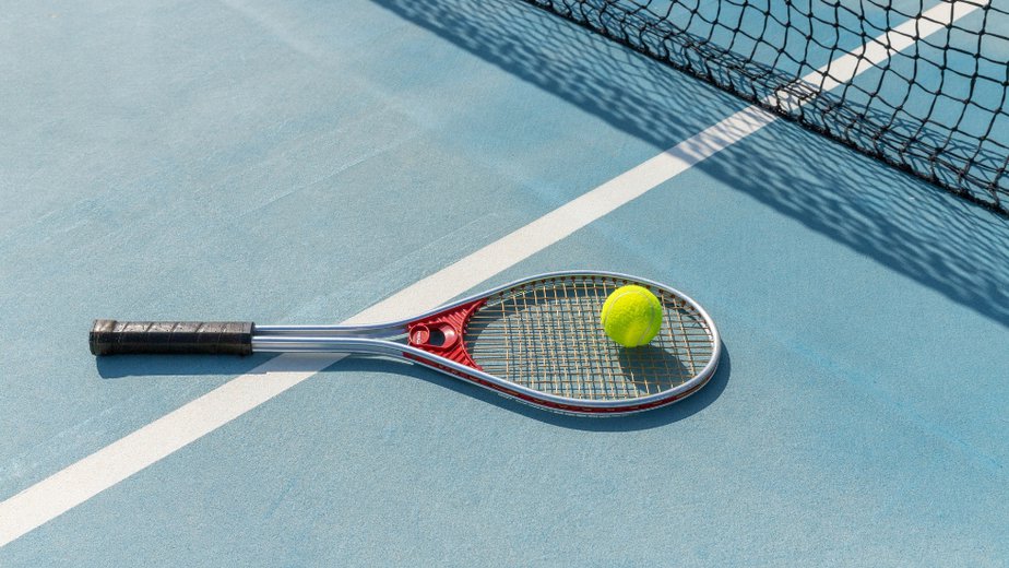 Types of tennis courts dimensions in feet