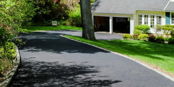 driveway sealcoating