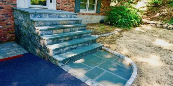 masonry steps to front door