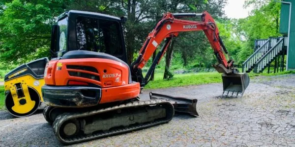 Land leveling equipment