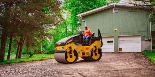 Road Repair, Asphalt Paving, Parking Lots, Condominium Paving