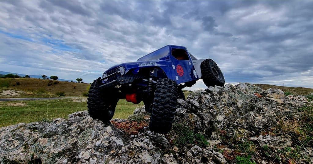Flatgekko™ C23 V2R Maxxx™ LCG AMS Chassis Kit