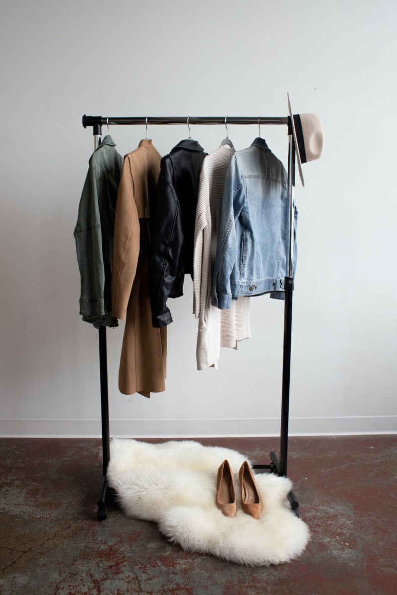 Transform Your Space - Wardrobe Design Ideas NZ 2026 1 A week of outfits planned on a freestanding clothing rack