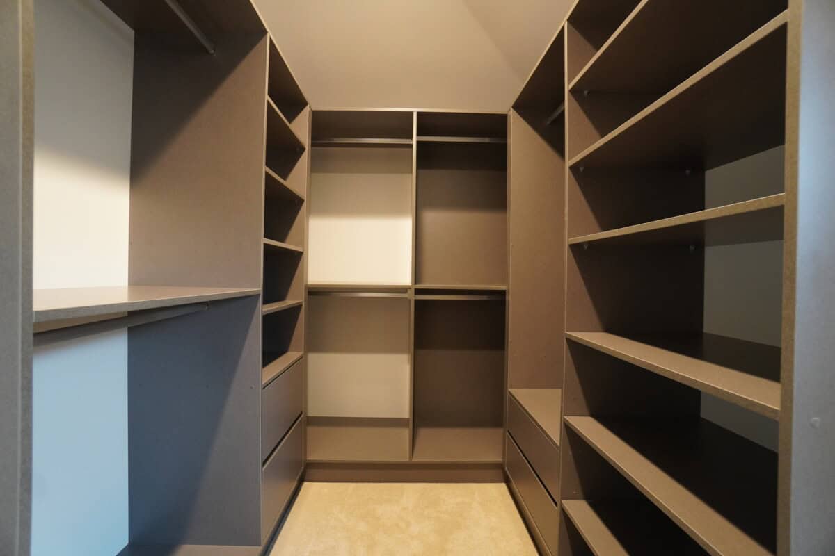 custom wardobe design 1