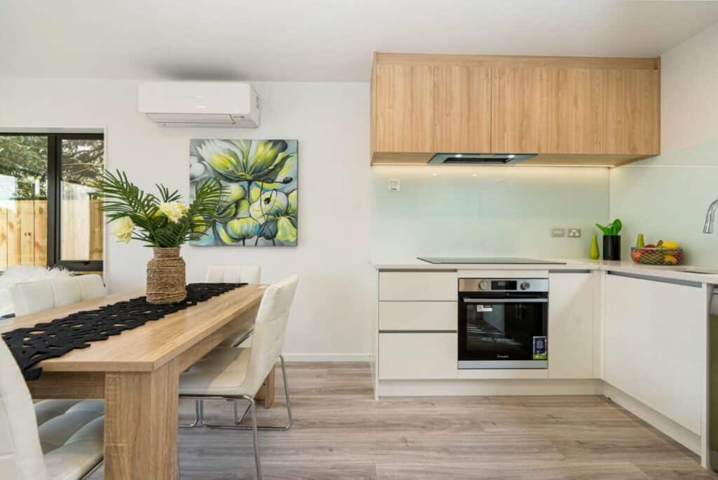 Small kitchen design in a kitchen renovation