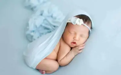 4 Tips to Keep Your Baby Calm During a Newborn Photography Session