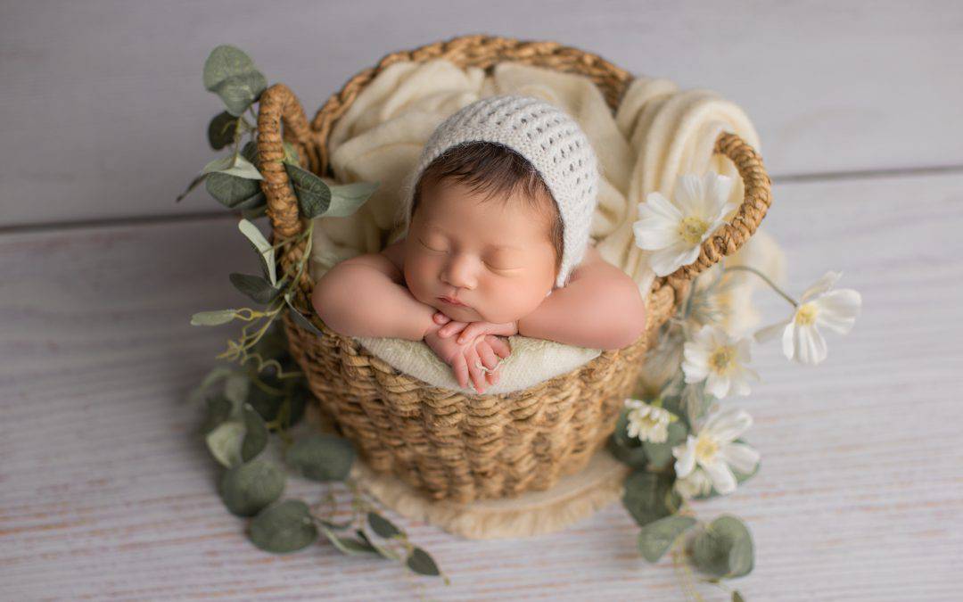 My Favourite Newborn Essentials as an Edmonton Photographer