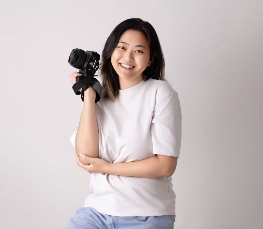 Edmonton Newborn Photographer Samantha's portrait