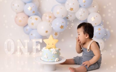 Classic Cake Smash Theme Ideas: How to Create a Simple, Personal First Birthday Photoshoot