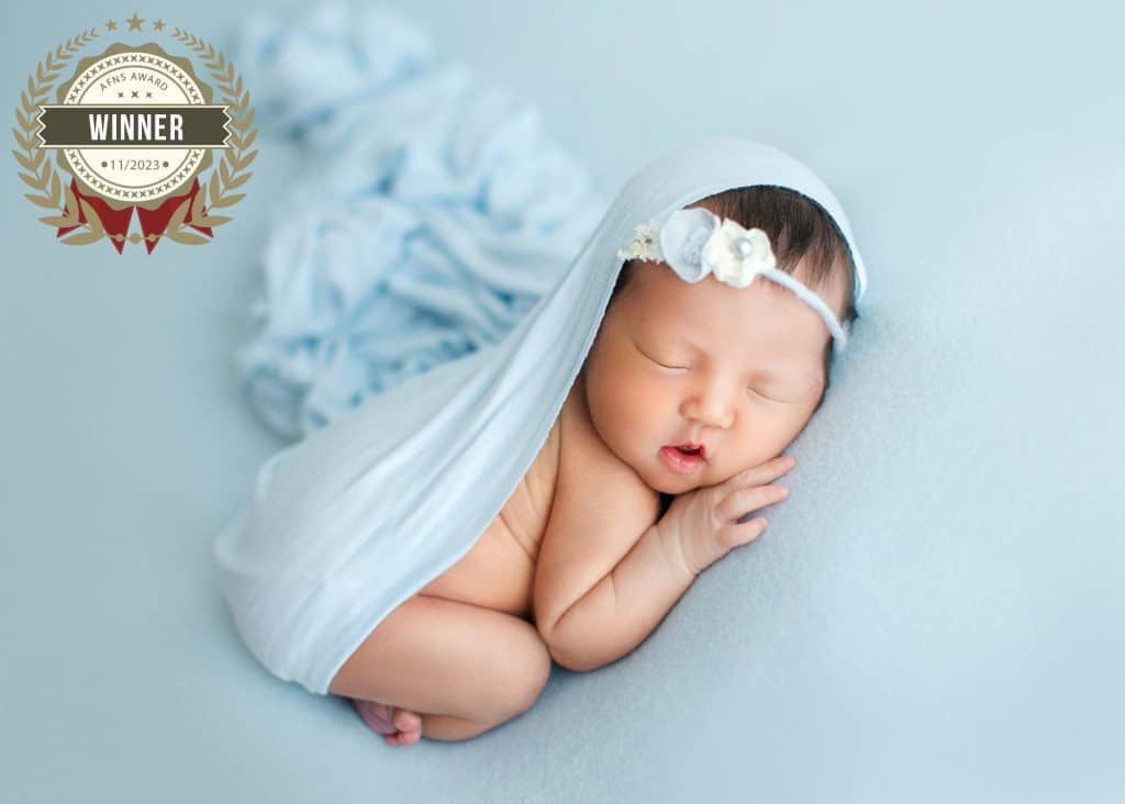 Awarded newborn photo from Edmonton photographer