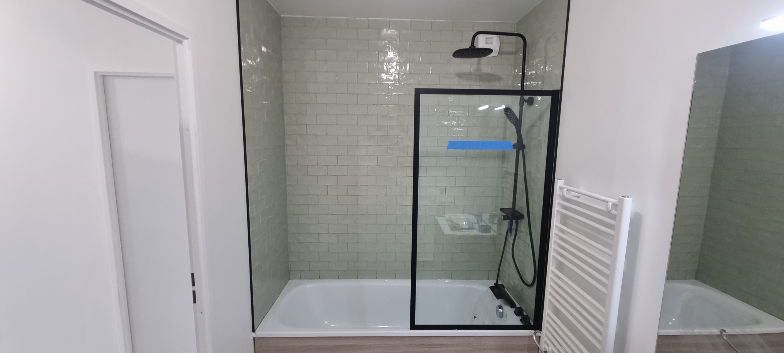 Rénovation de salle de bain dans le Val-d’Oise : modernisez votre intérieur avec LTS Travaux