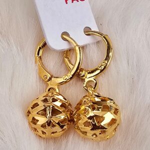 Diamond-Cut Spherical Gold-Toned Huggie Earrings (E-001)