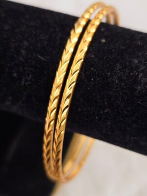 Gold-Tone Glitter-Etched Bangles Set -(B-083)