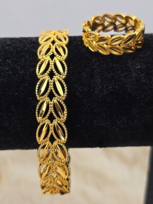 Traditional Gold-Plated Leaf Pattern Bangle & Ring Set (Br-013)