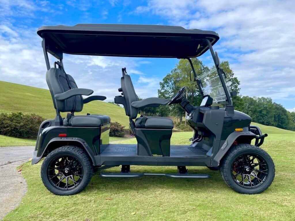 2024 Rover XL side view image on golf course