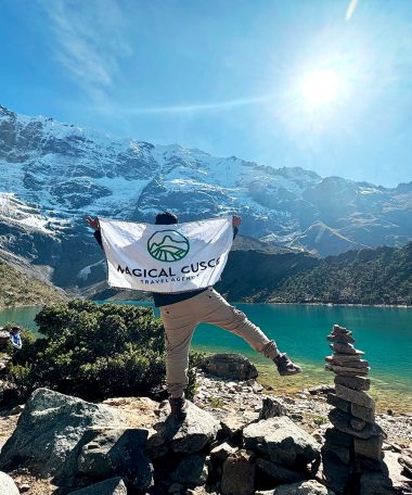 Humantay Lake Full-Day Group Tour from Cusco – Hike to the Turquoise Lagoon