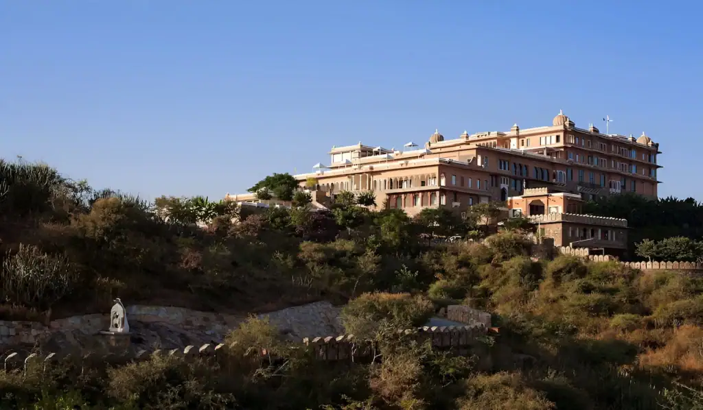 fatehgarh palace udaipur